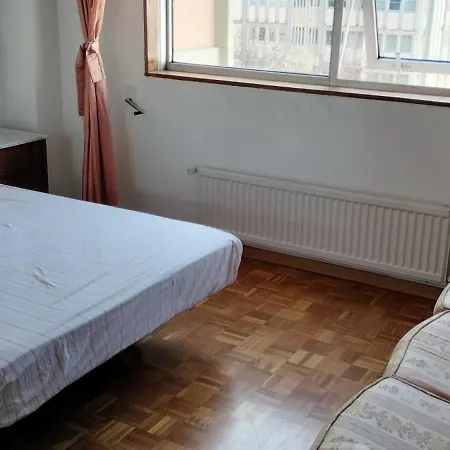 Apartalux شقة آكورونيا