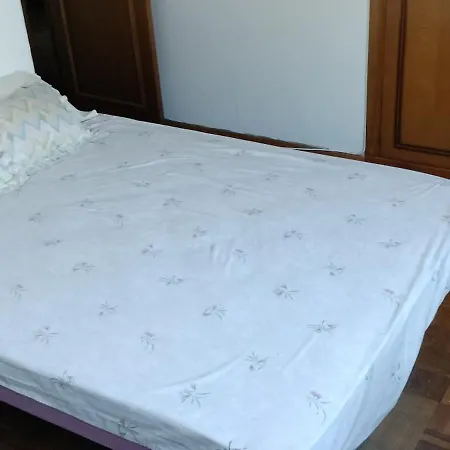 Apartalux * آكورونيا